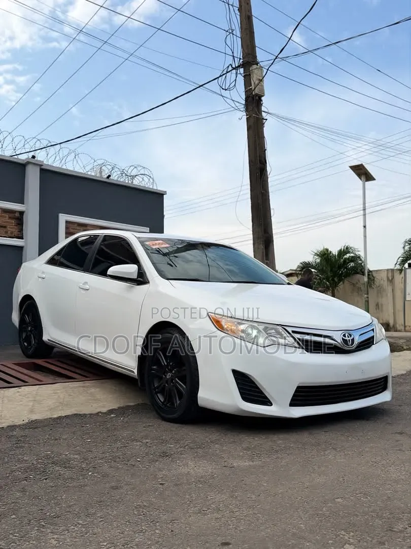 Toyota Camry 2013 White