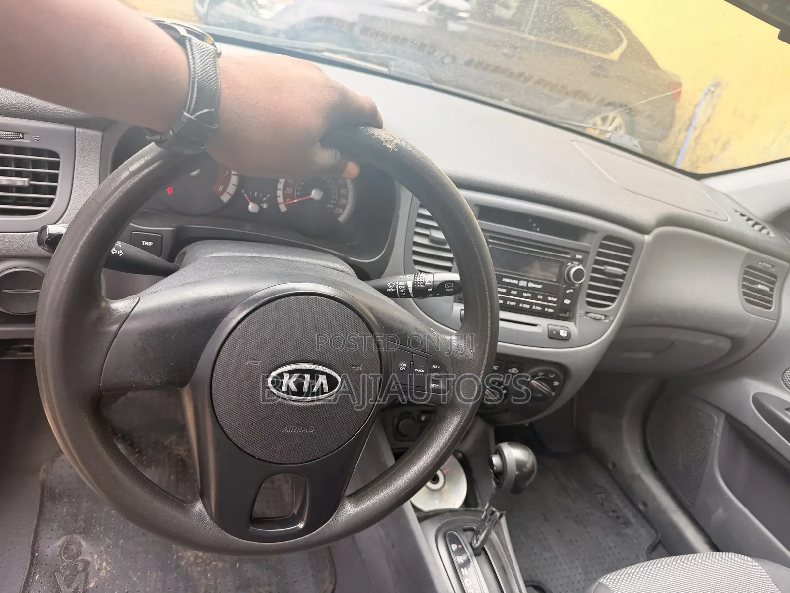 Kia Rio SX 4dr Sedan (1.6L 4cyl 4A) 2011 Gray