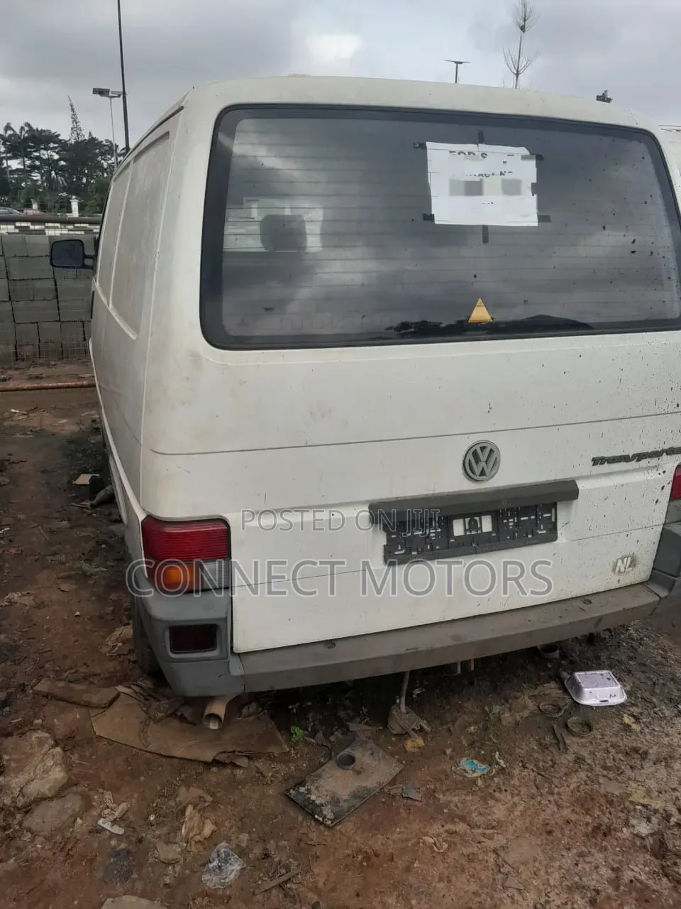 Volkswagen Transporter 2002 White
