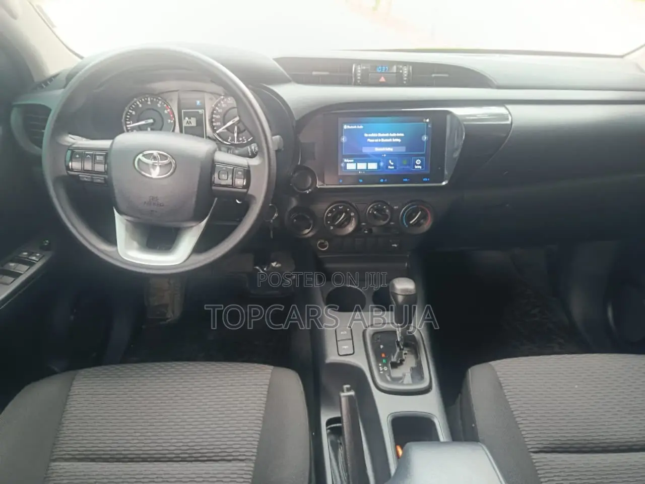 New Toyota Hilux 2025 White