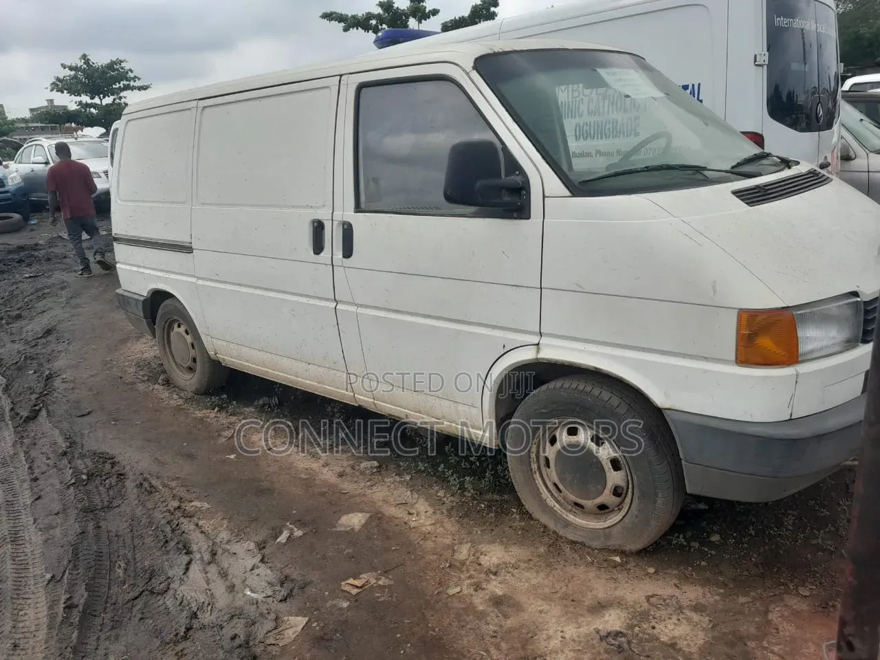 Volkswagen Transporter 2002 White
