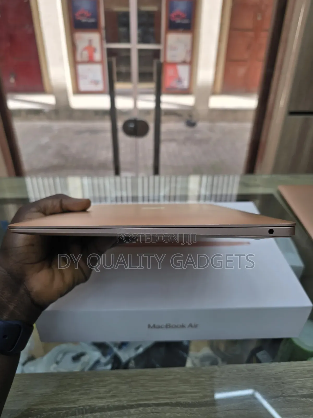 Laptop Apple MacBook Air 2020 M1 8GB Apple M1 SSD 256GB