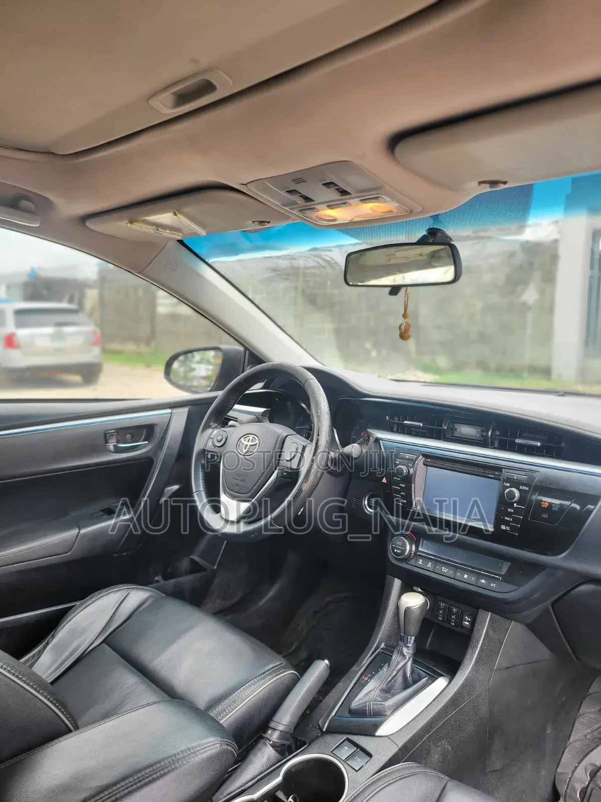 Toyota Corolla 2015 Black