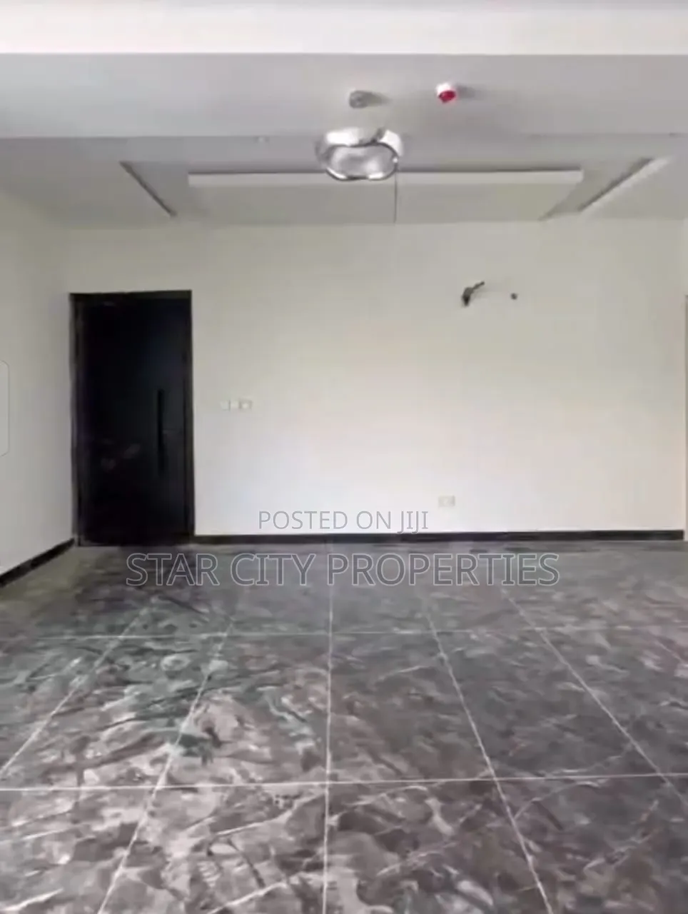 3bdrm Apartment in Yaba Lagos for rent