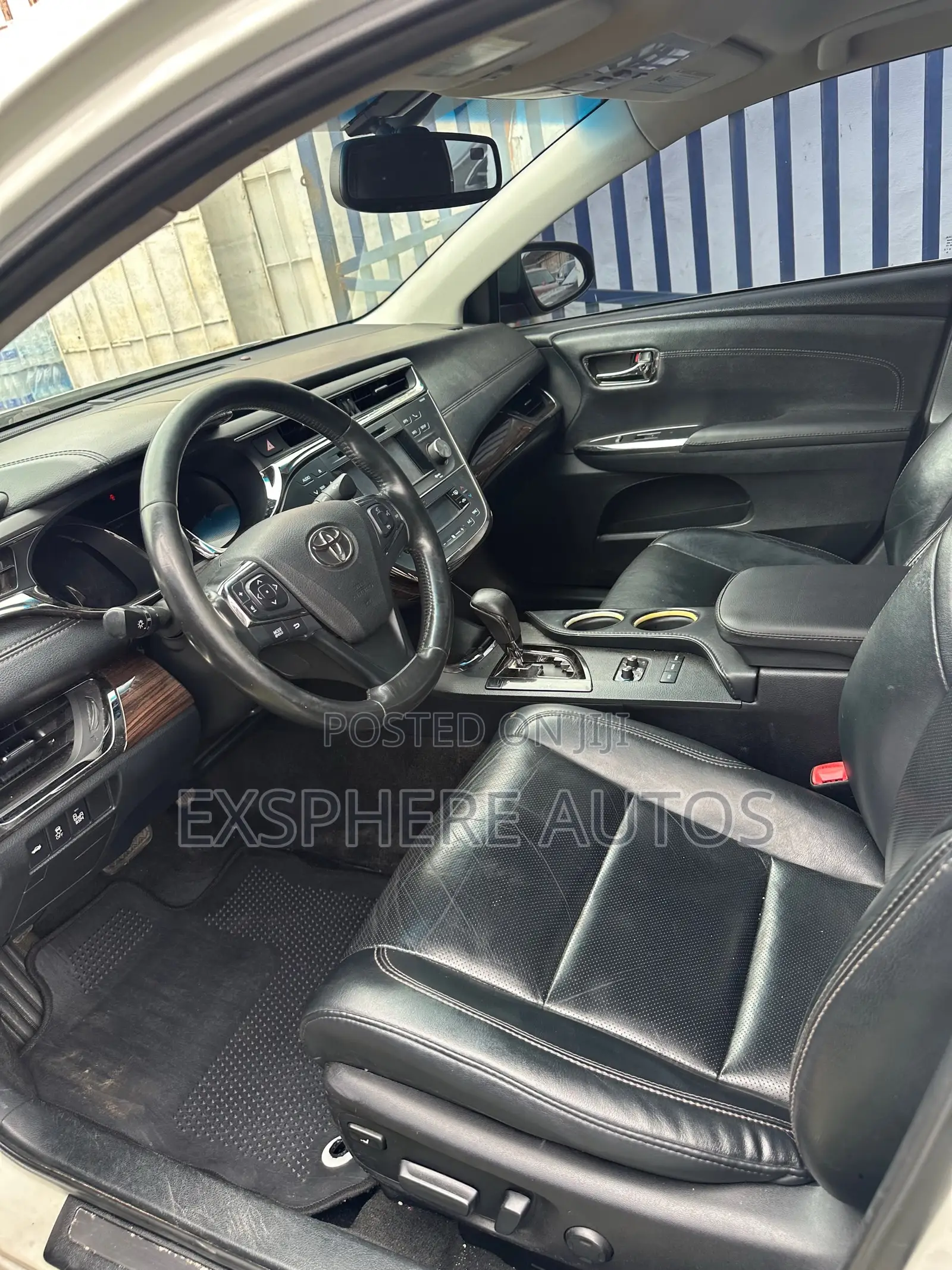Toyota Avalon 2014 White