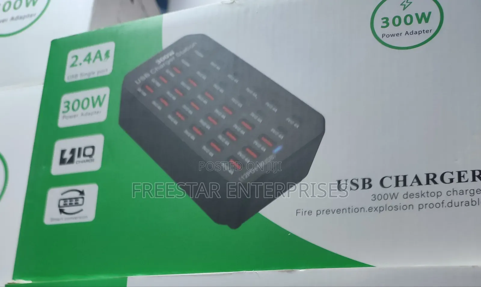 300W 30 Ports USB Charging Station 12 Ports USB Type C Charger.