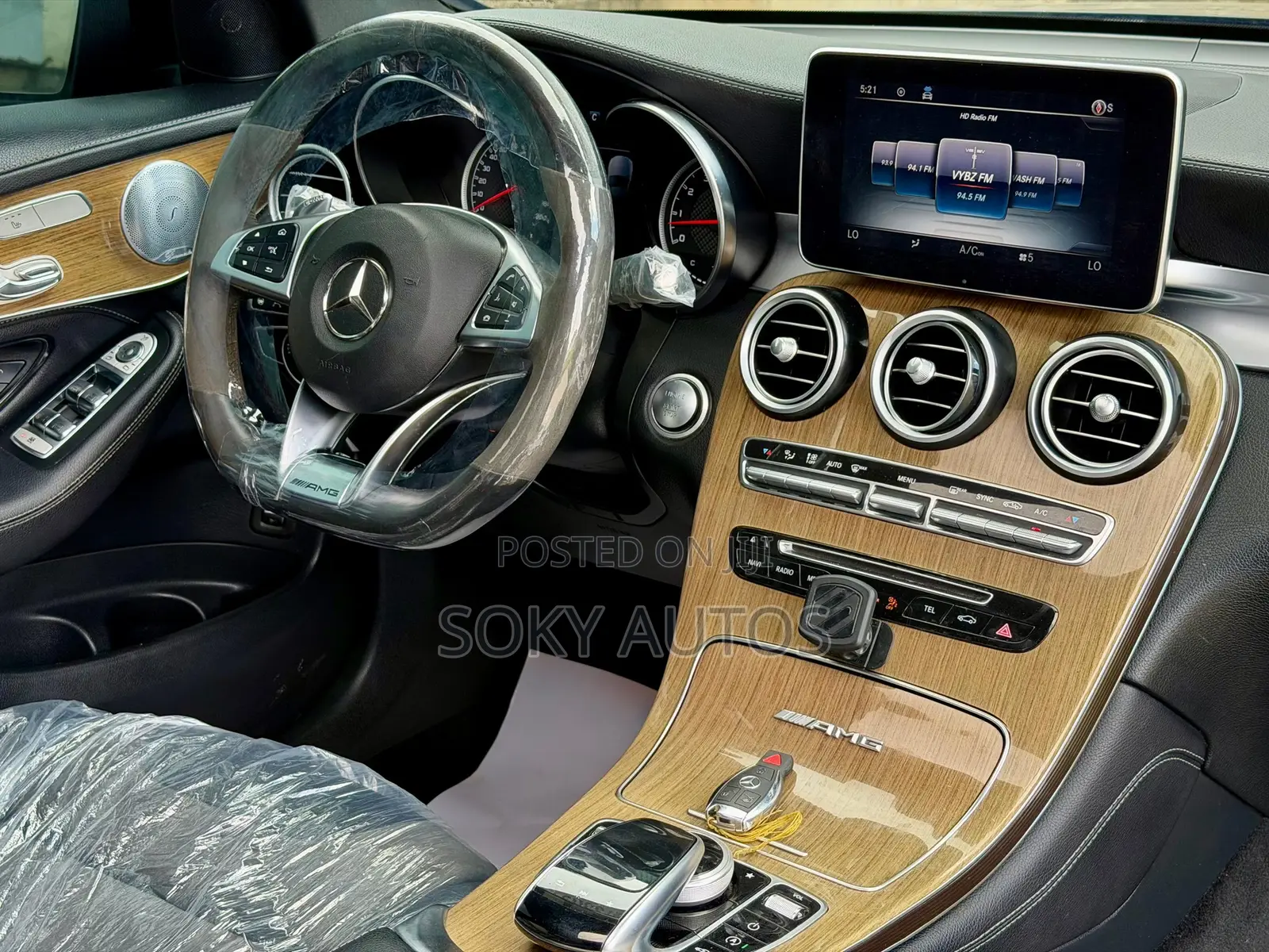Mercedes-Benz GLC-Class 2019 Black
