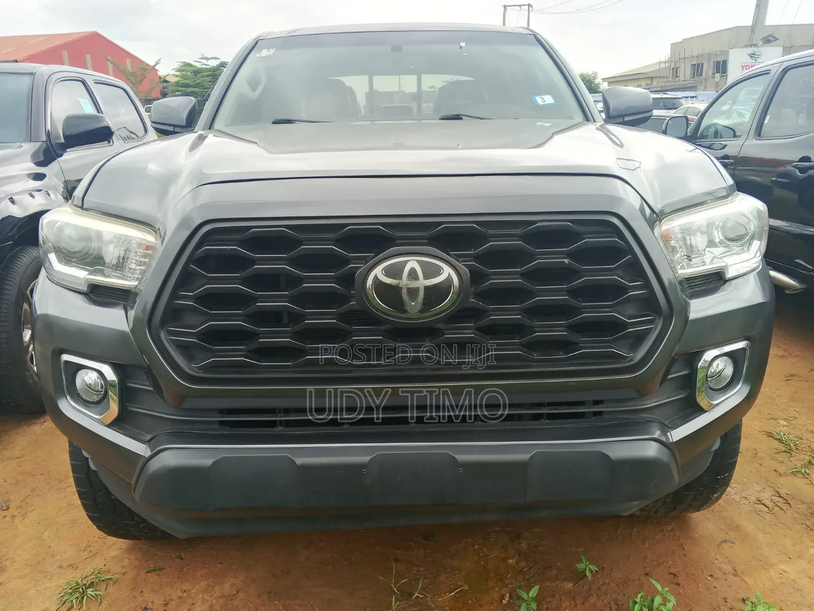 Toyota Tacoma 2017 Gray