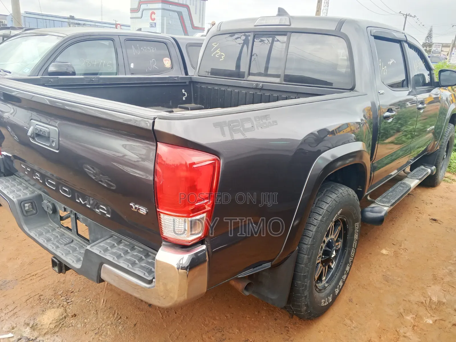 Toyota Tacoma 2017 Gray
