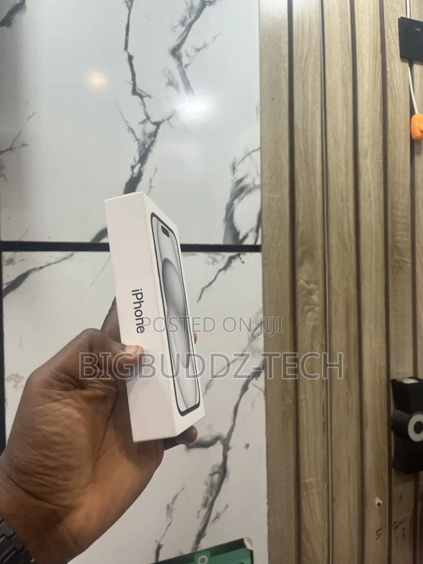 New Apple iPhone 15 256 GB