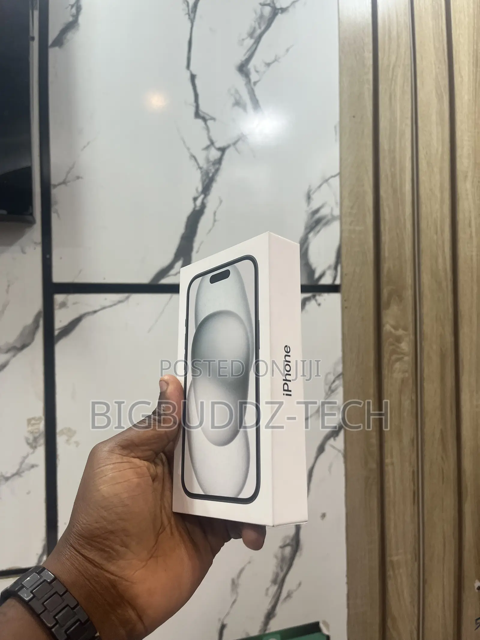 New Apple iPhone 15 256 GB