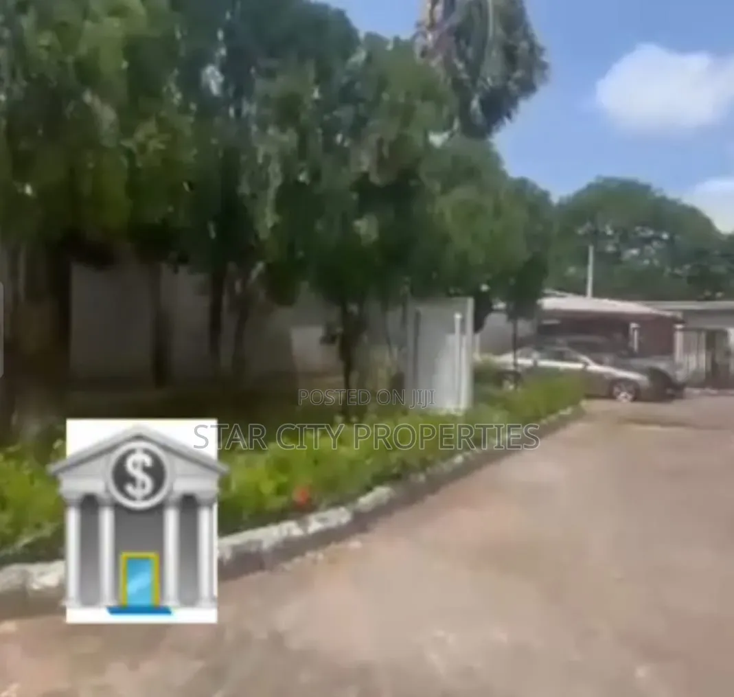 1600sqm of Land