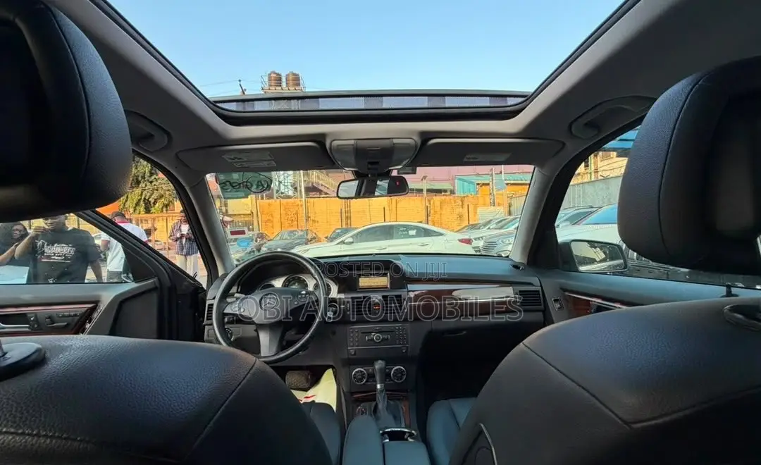 Mercedes-Benz GLK-Class 350 4MATIC 2010 Gray