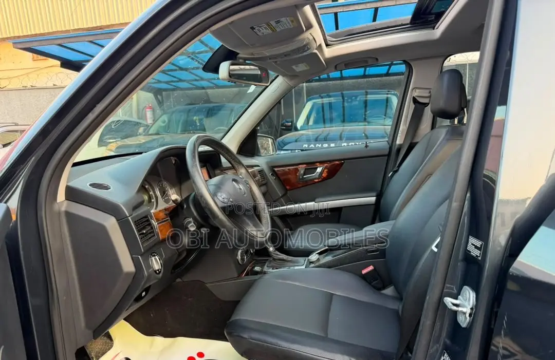 Mercedes-Benz GLK-Class 350 4MATIC 2010 Gray