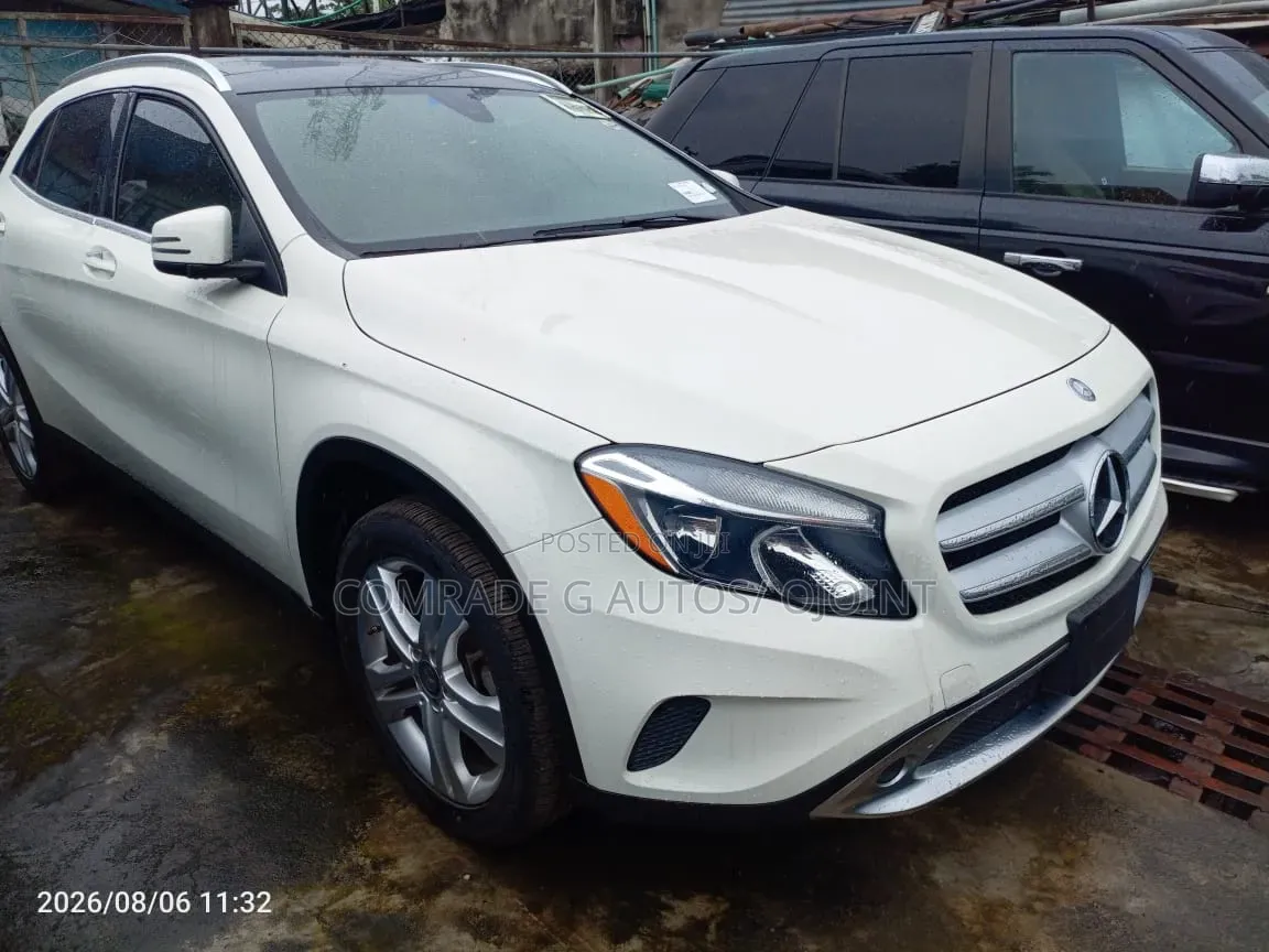 Mercedes-Benz GLA 250 2016 White