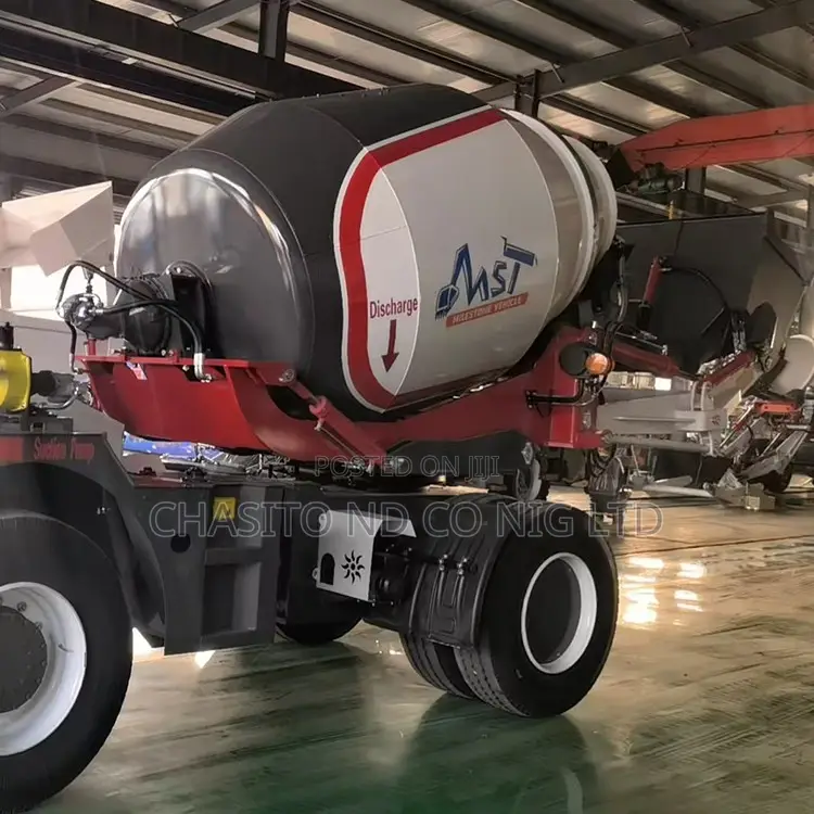 Self Loading Concrete Mixer Truck for Construction