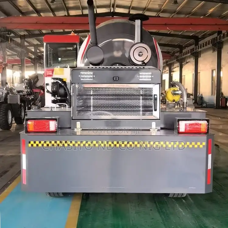 Self Loading Concrete Mixer Truck for Construction