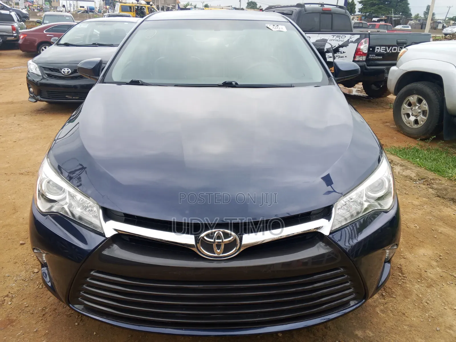 Toyota Camry 2016 Blue