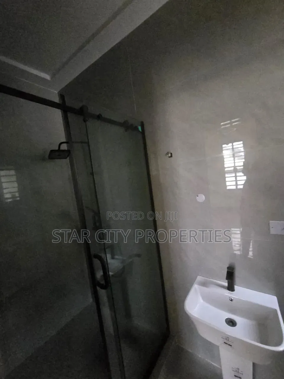 5bdrm Duplex in Omole Phase 2 for sale