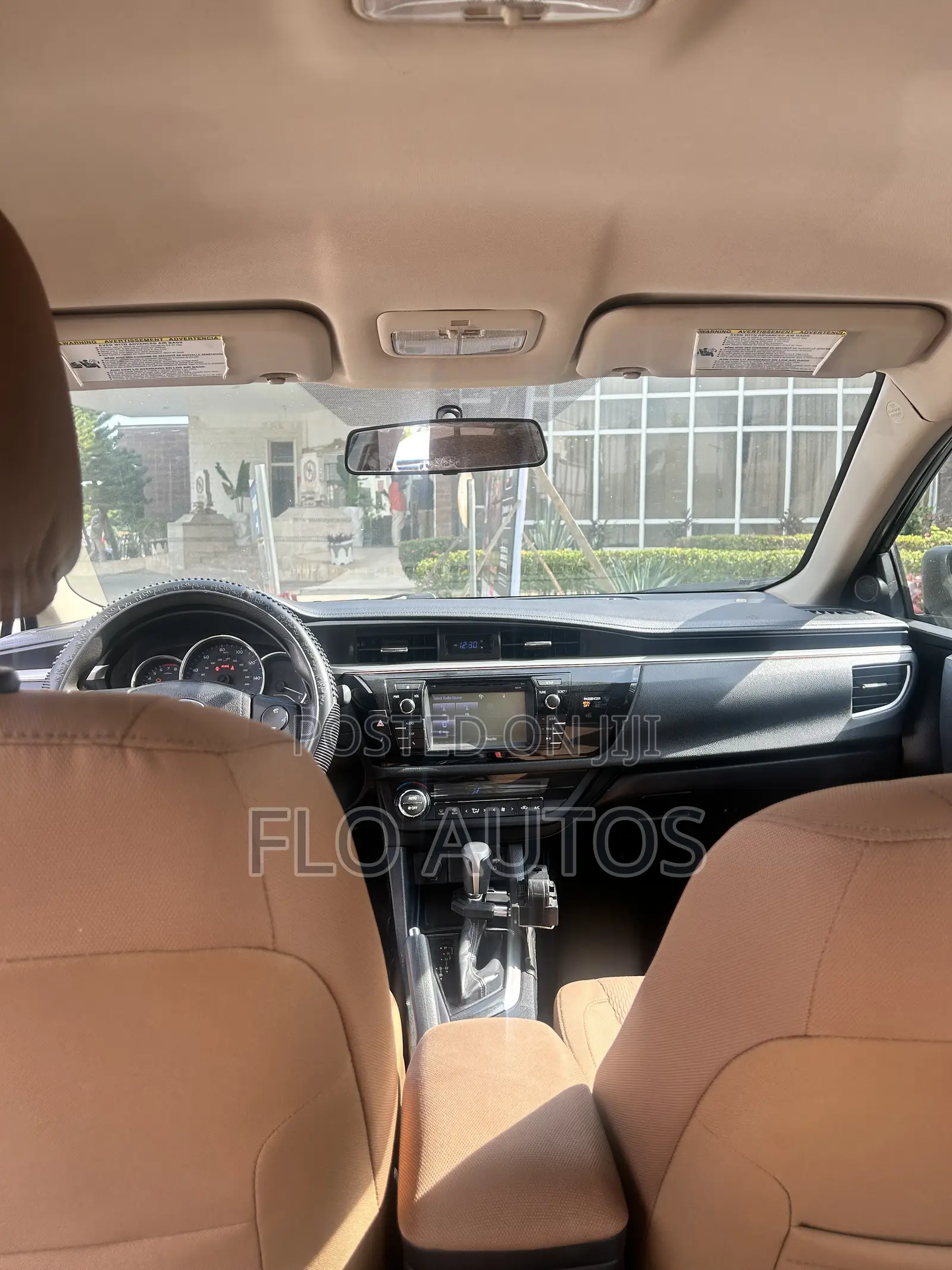 Toyota Corolla LE 4dr Sedan (1.8L 4cyl CVT) 2015 Green