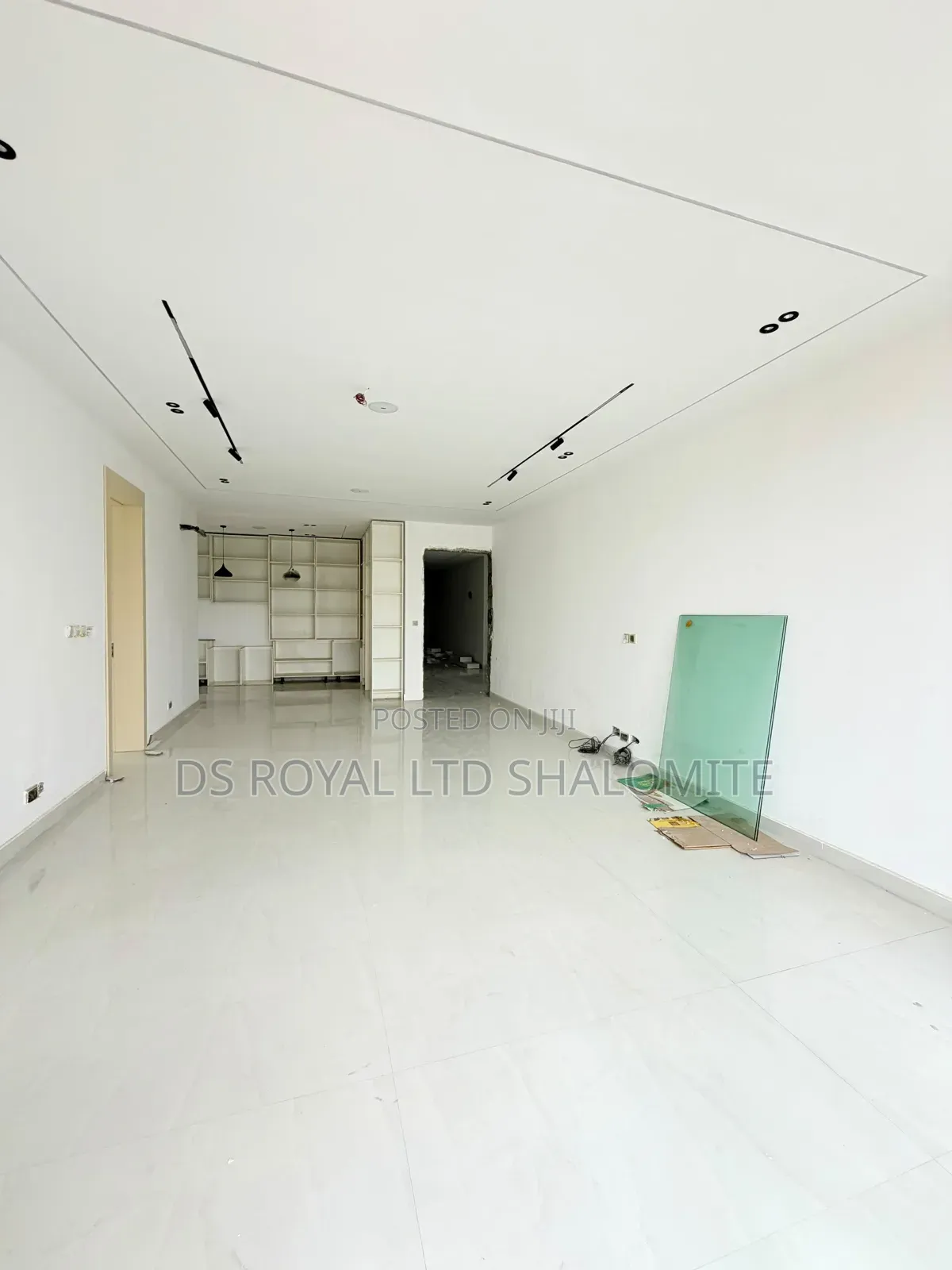 2bdrm Apartment in Lekki Phase 1 for sale