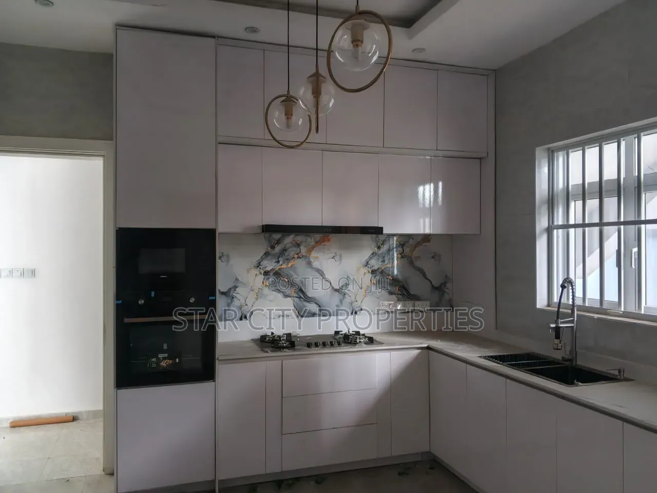 4bdrm Duplex in Ikeja Gra Lagos for rent
