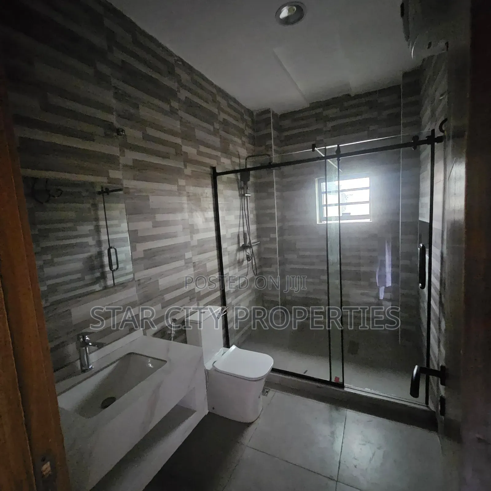 4bdrm Duplex in Magodo Phase 2 Gra for sale