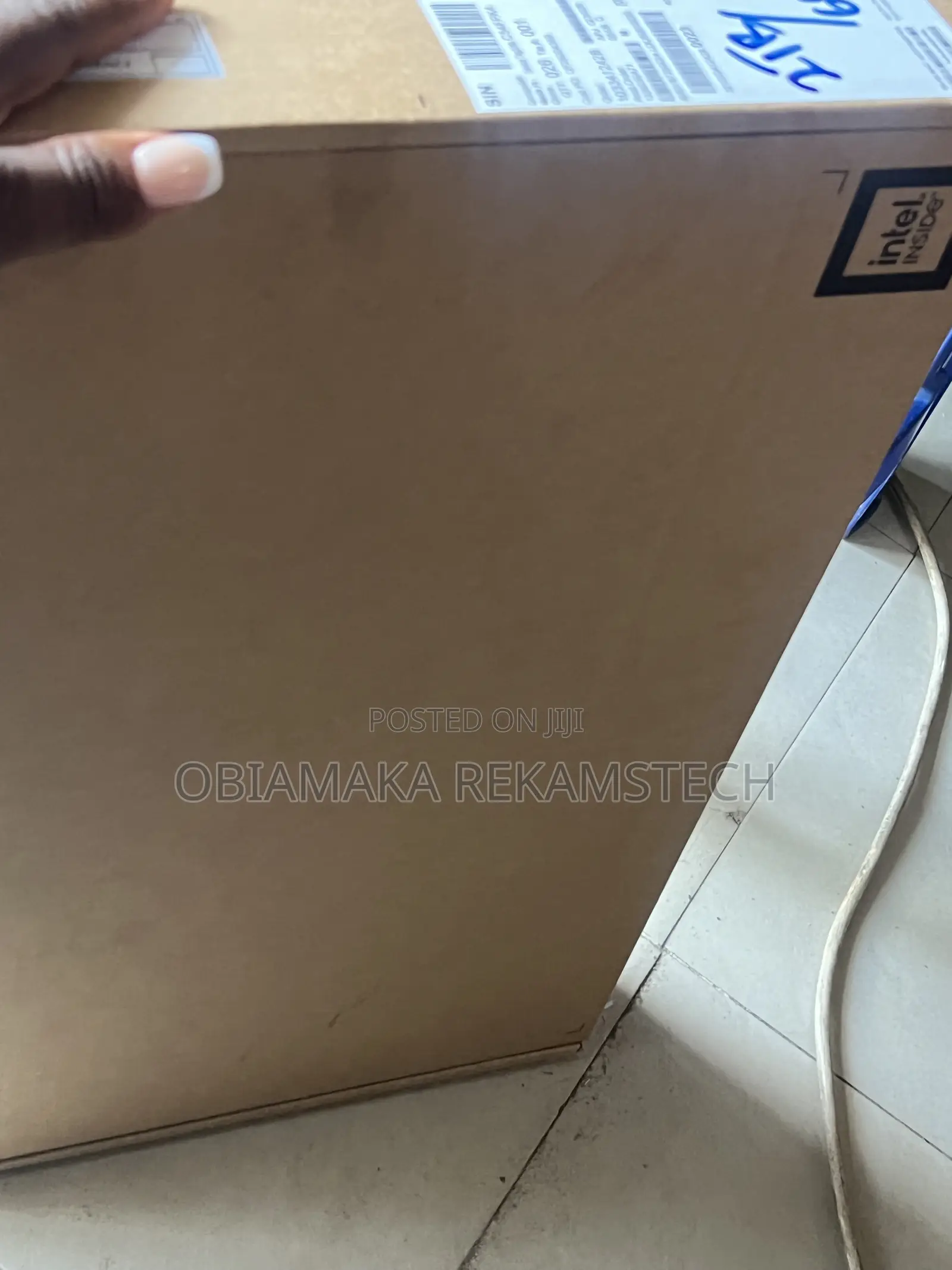 New Laptop Dell Precision 7760 64GB Intel Core Ultra 7 SSD 2T