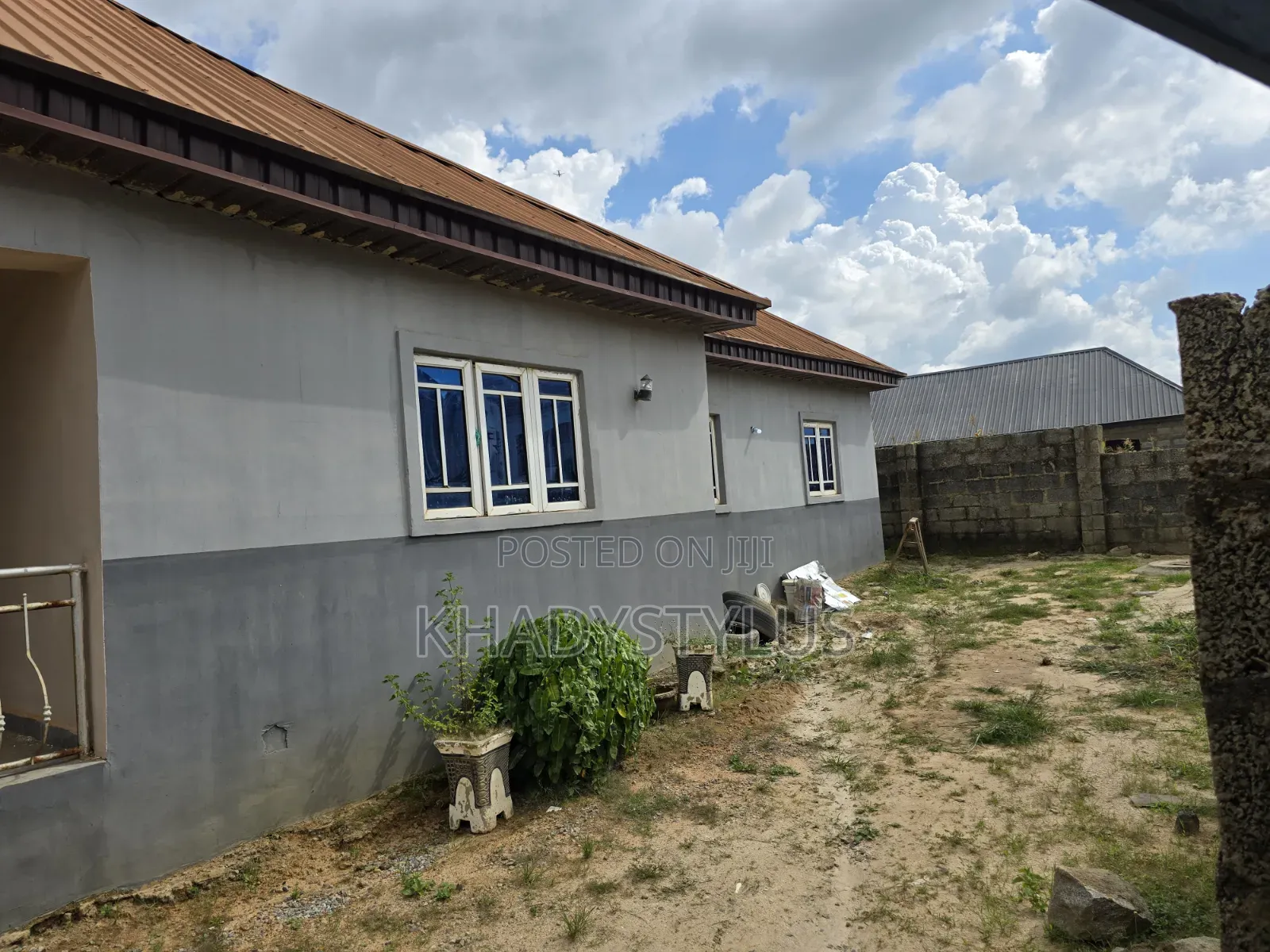 2bdrm Bungalow in Ushafa for sale