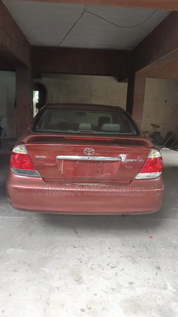 Toyota Camry 2006 Red