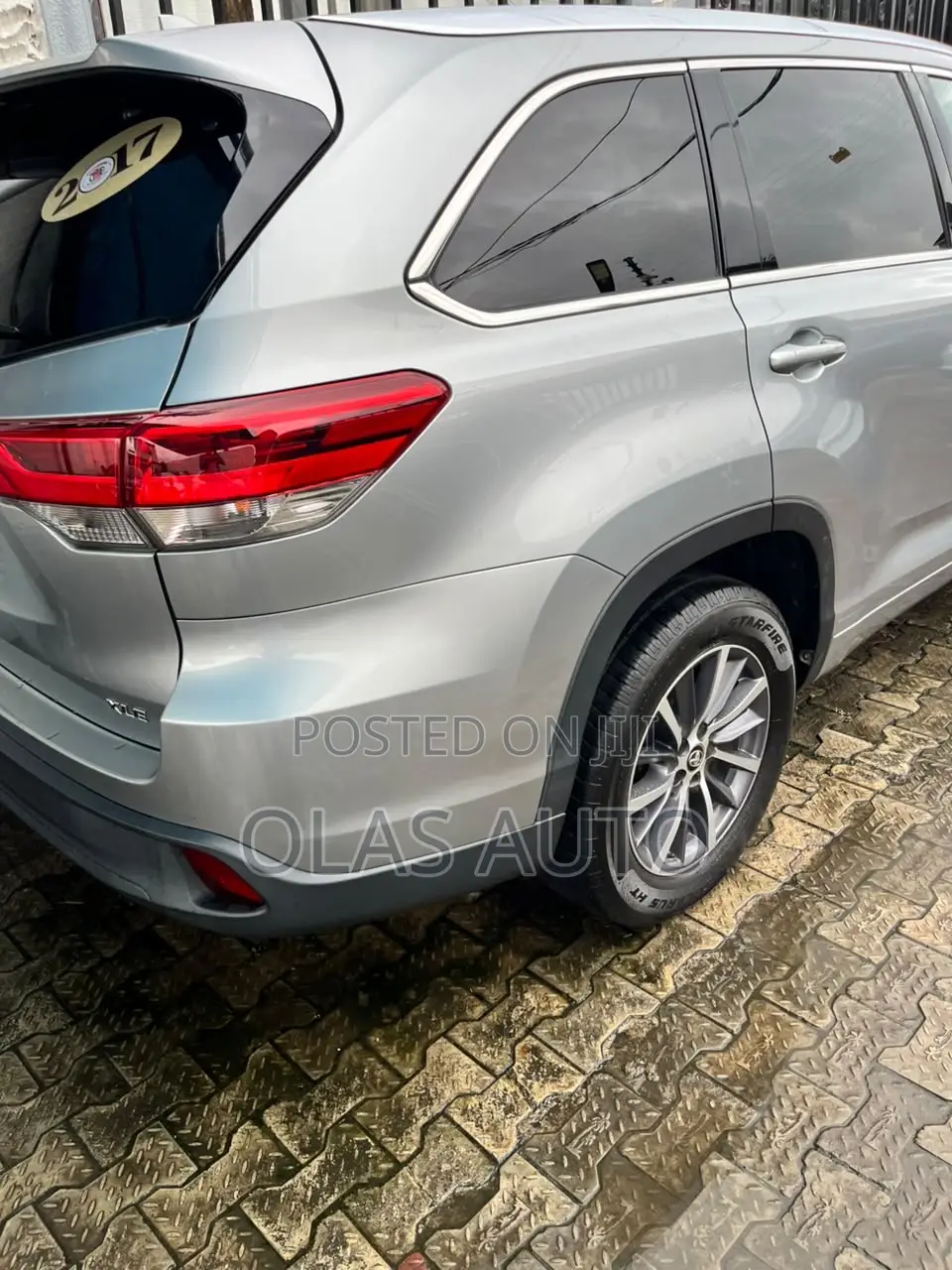Toyota Highlander 2017 Silver