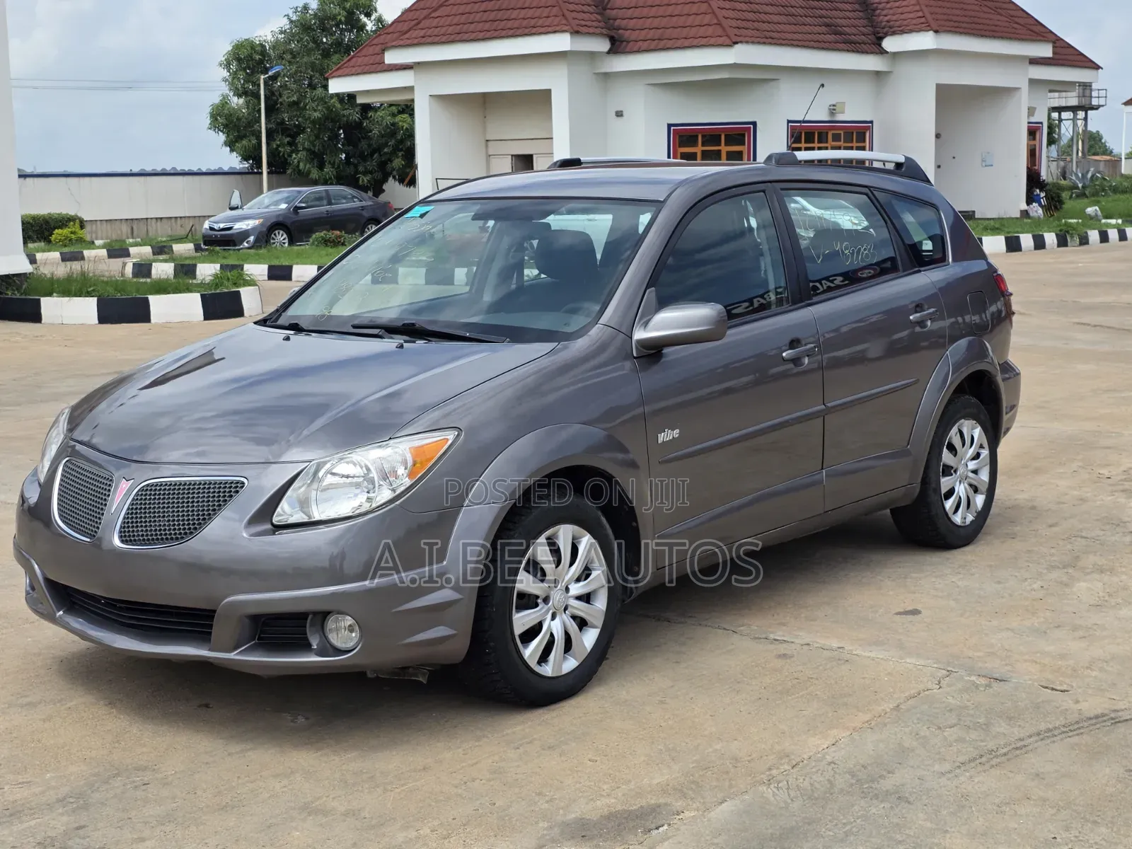 Pontiac Vibe 2006 Gray