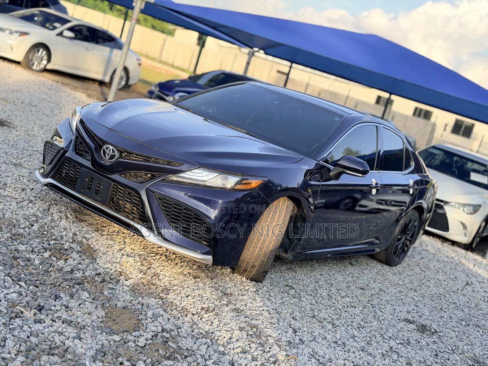 Toyota Camry XSE V6 2022 Blue
