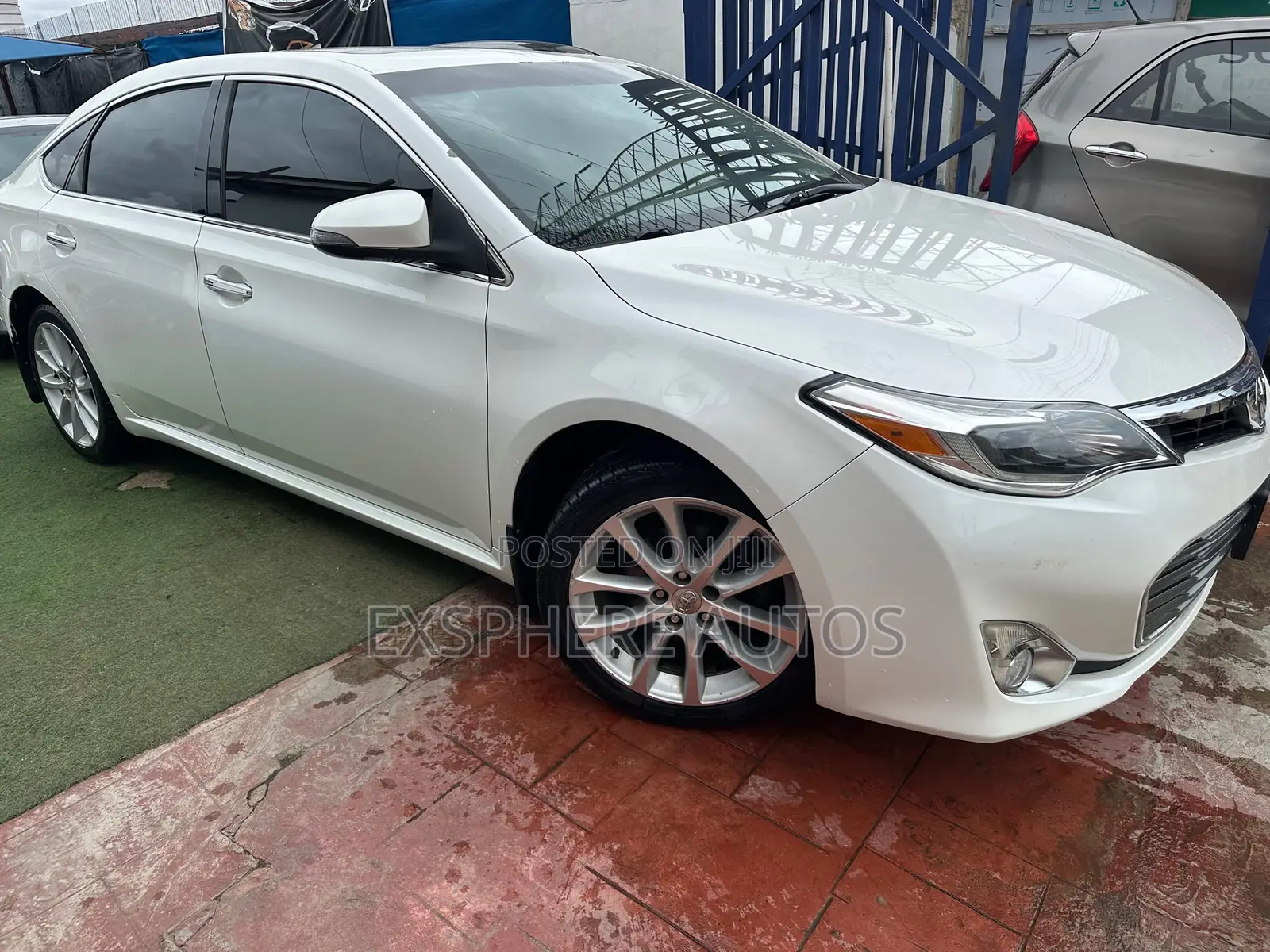 Toyota Avalon 2014 White
