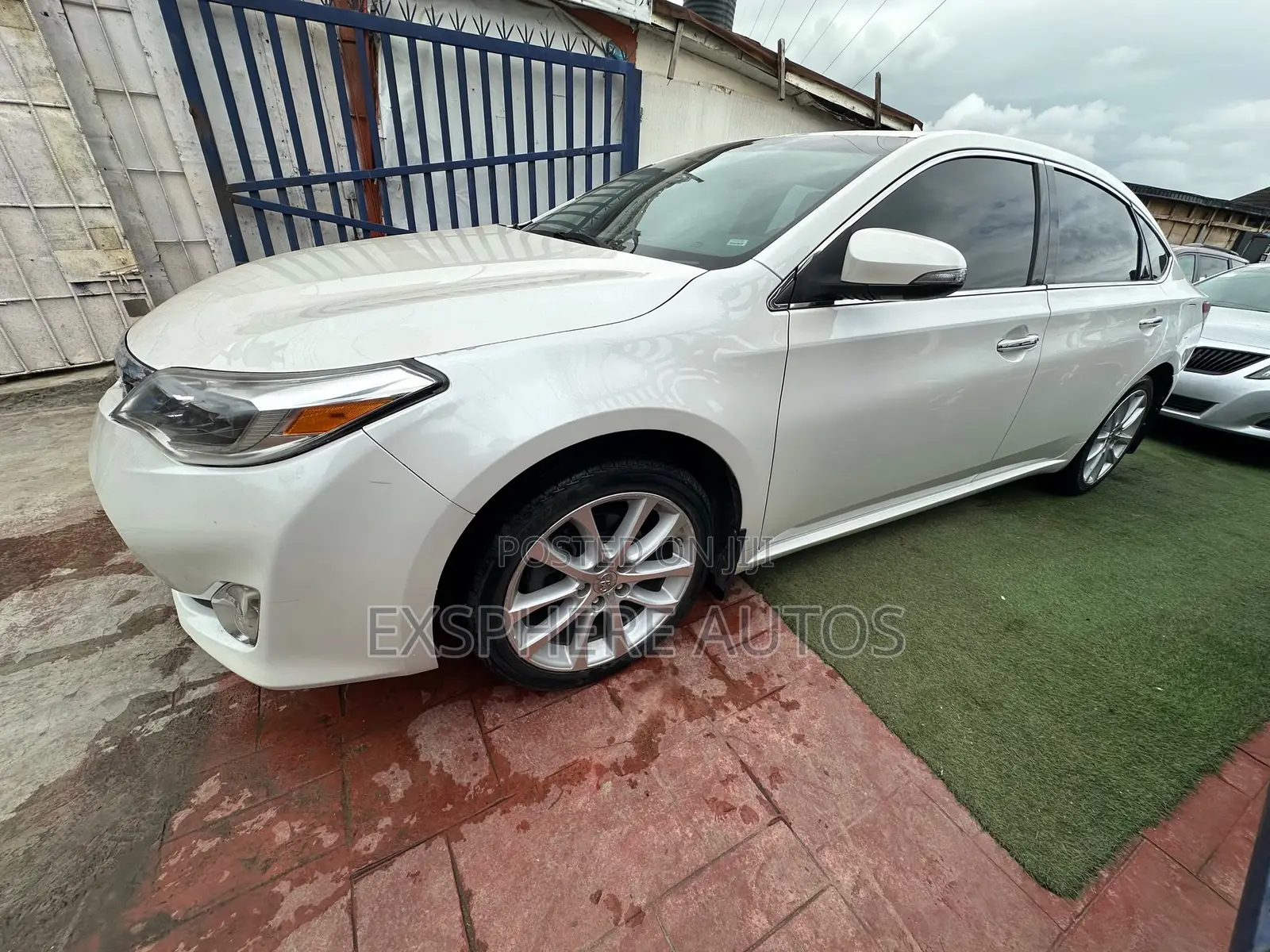 Toyota Avalon 2014 White