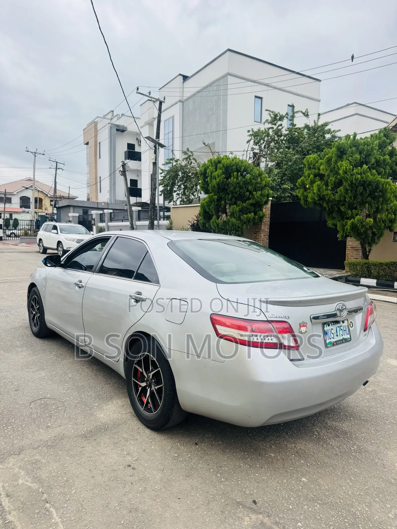 Toyota Camry LE 4dr Sedan (2.4L 4cyl 5A) 2008 Silver