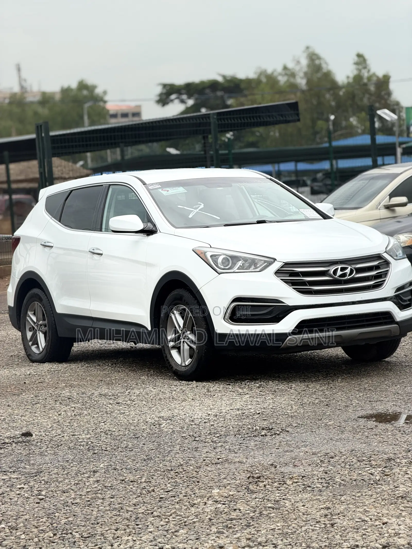 Hyundai Santa Fe 2016 White