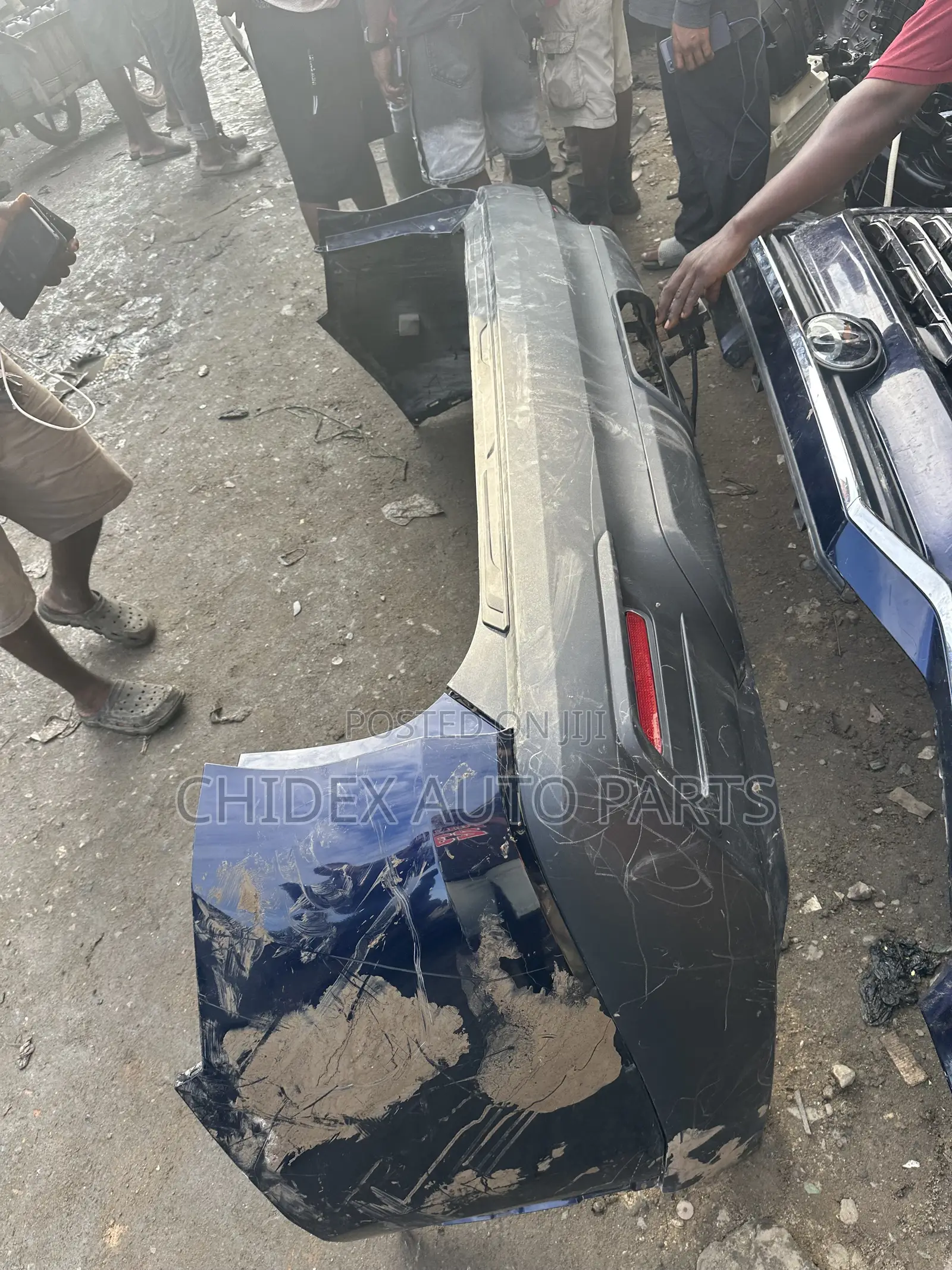 Complete Bumper Grand Highlander 2025