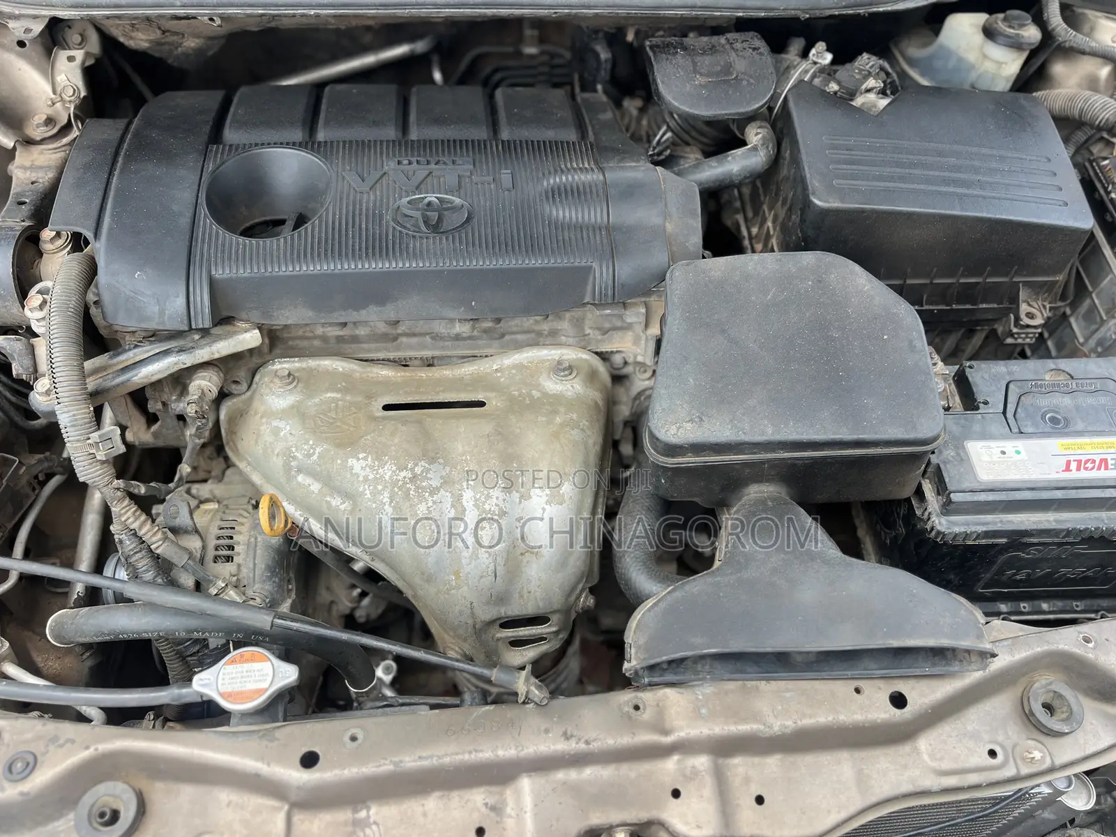 Toyota Venza 2010 Gold