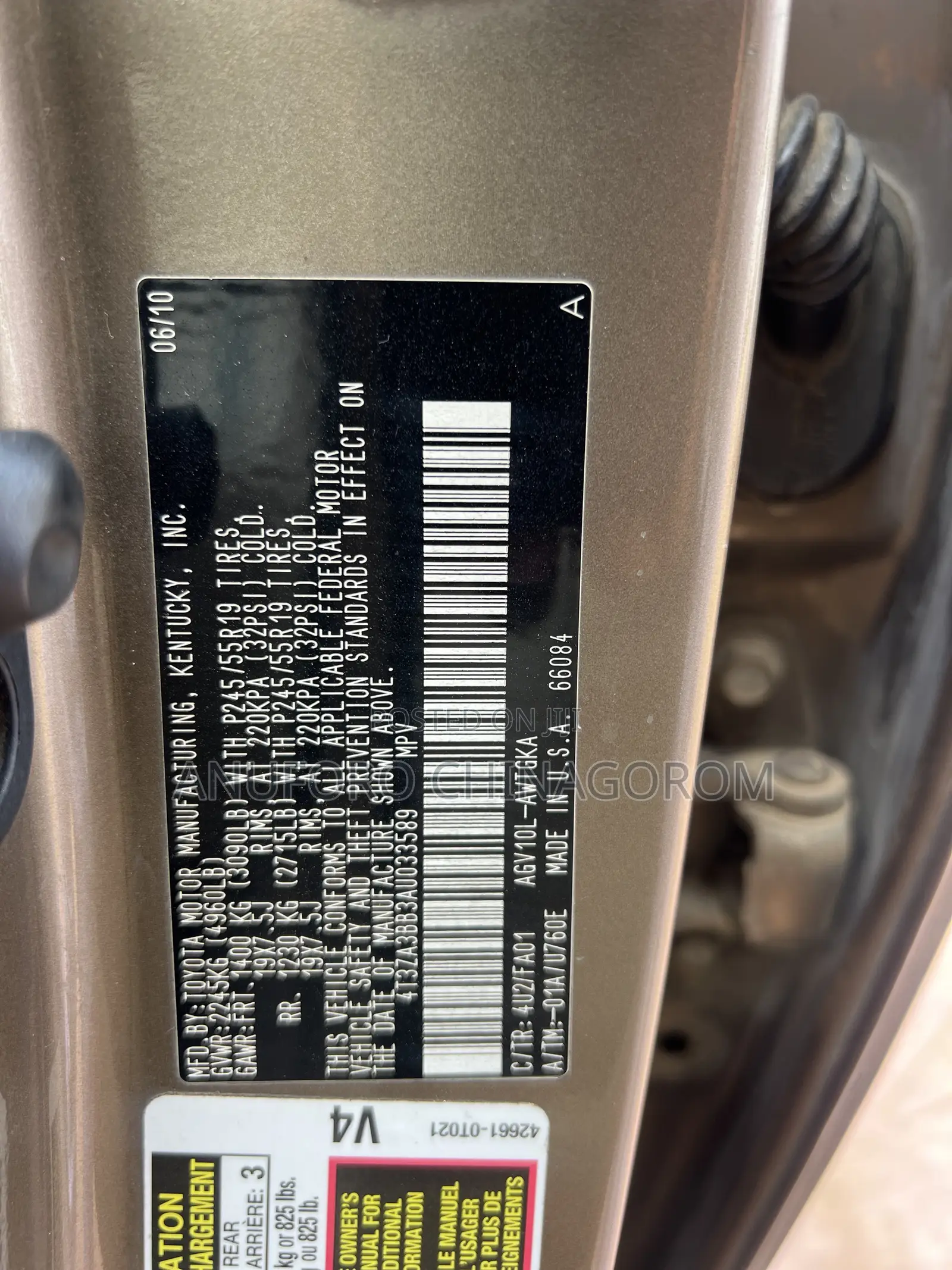 Toyota Venza 2010 Gold