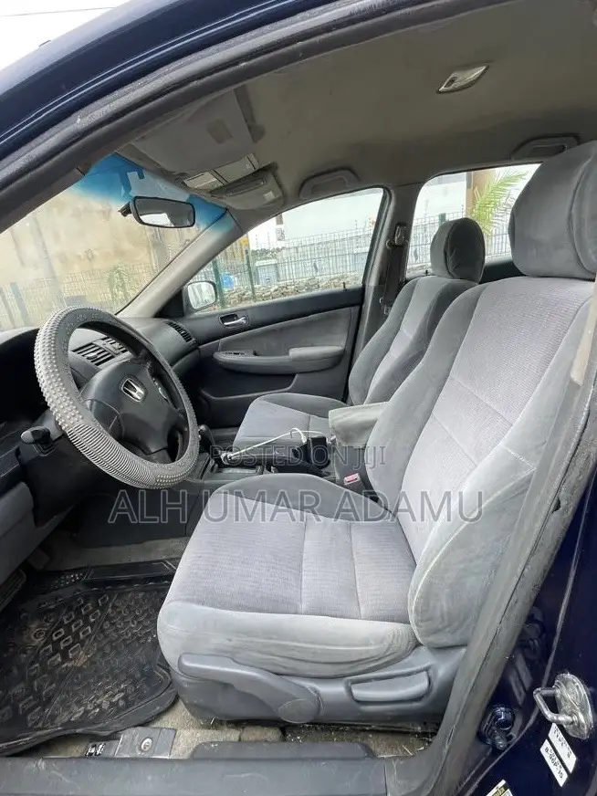 Honda Accord 2005 Blue