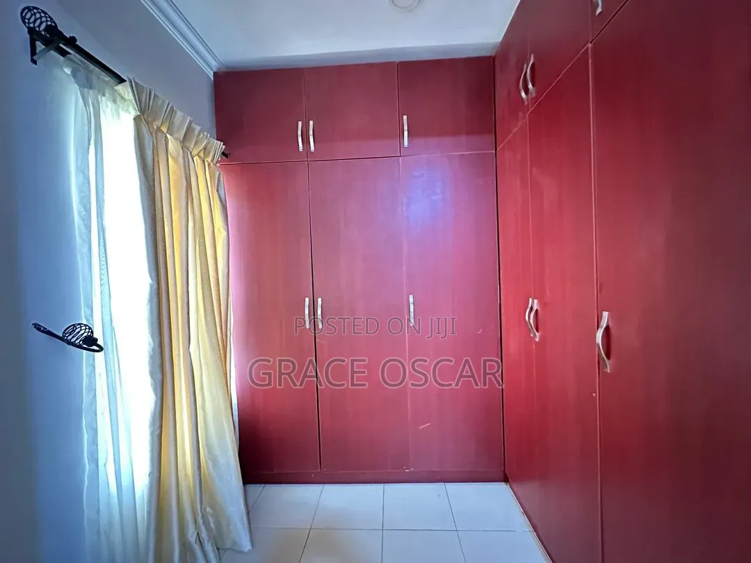 Furnished 3bdrm Penthouse in Lekki Expressway for rent