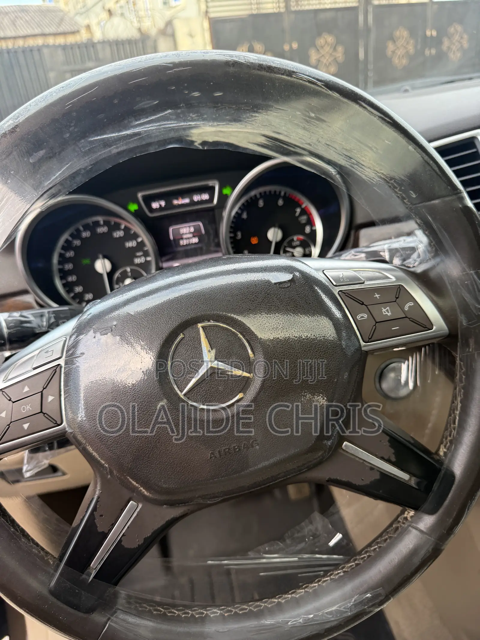 Mercedes-Benz M Class 2013 Brown