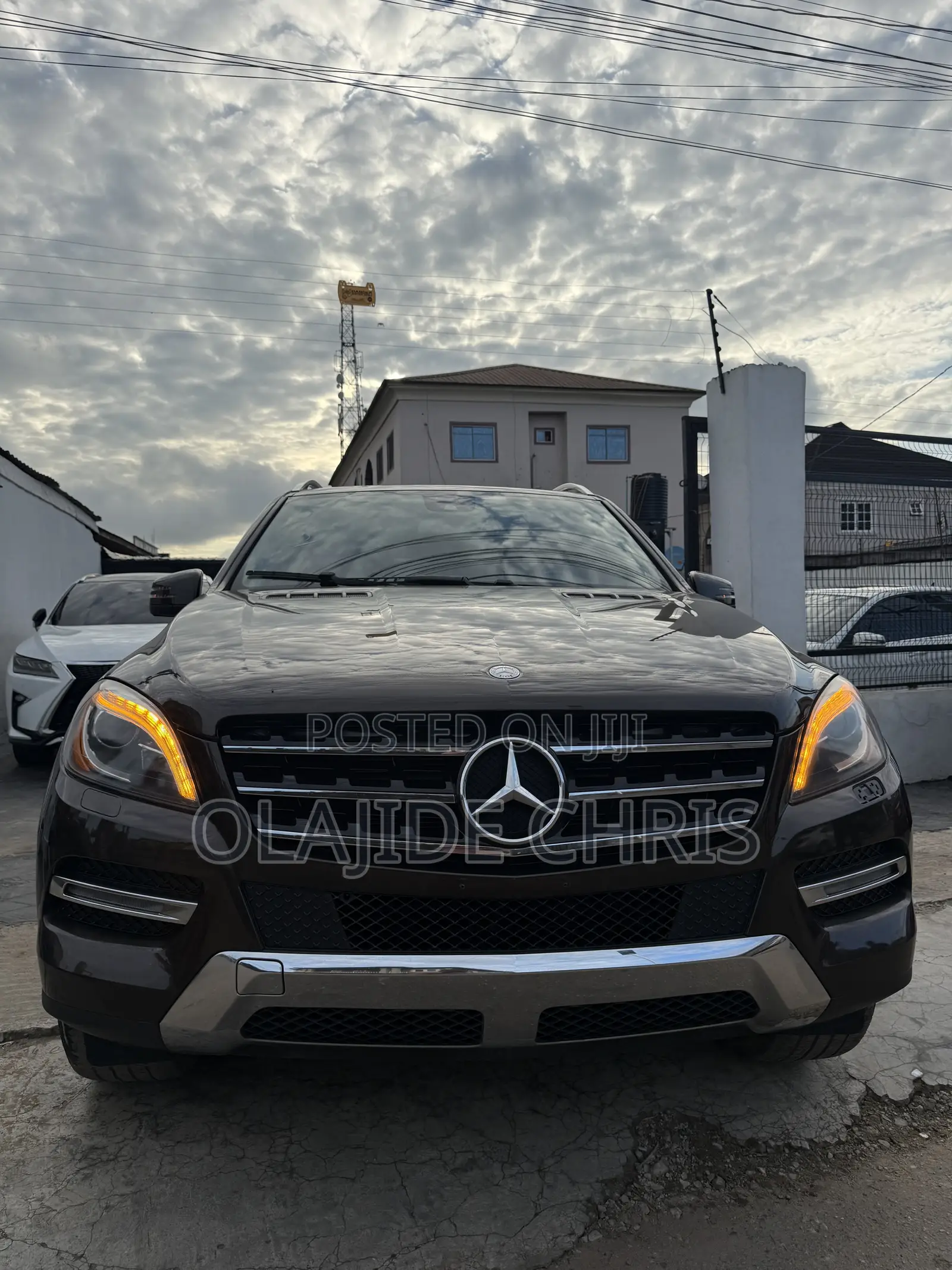 Mercedes-Benz M Class 2013 Brown
