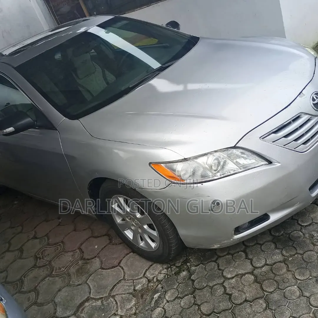 Toyota Camry 2008 Silver