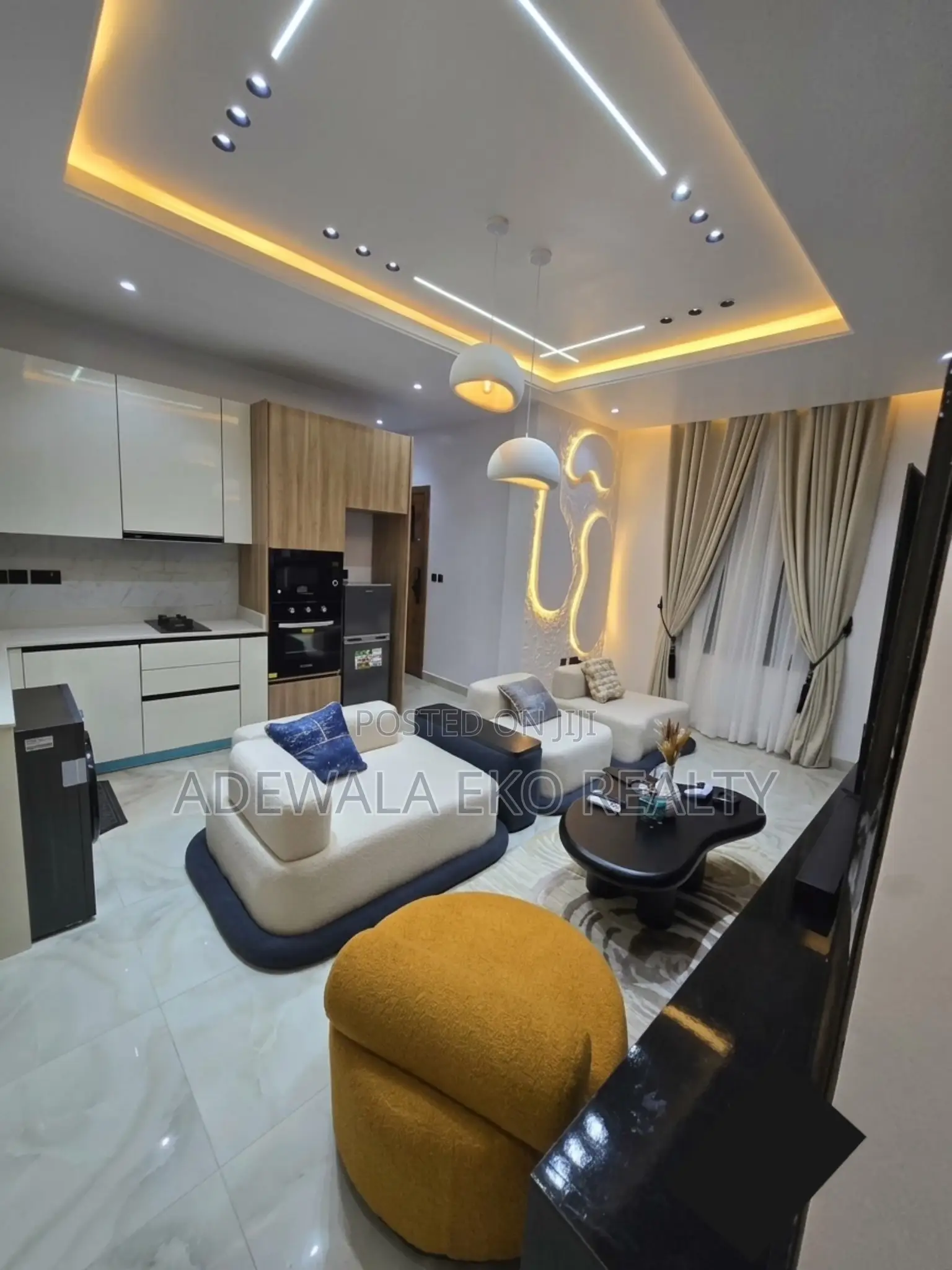 1 Bedroom in Lekki Phase 1- PS5 | Pool | 24/7 Power