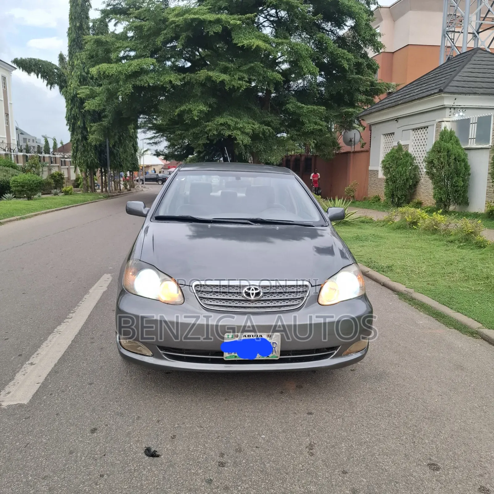 Toyota Corolla 2005 Gray