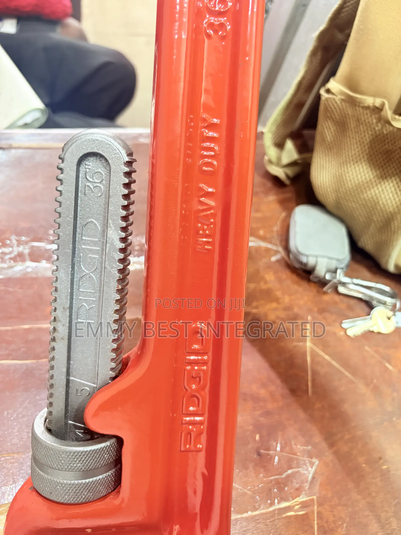 RIDGID 36-Inch Heavy-Duty Straight Pipe Wrench