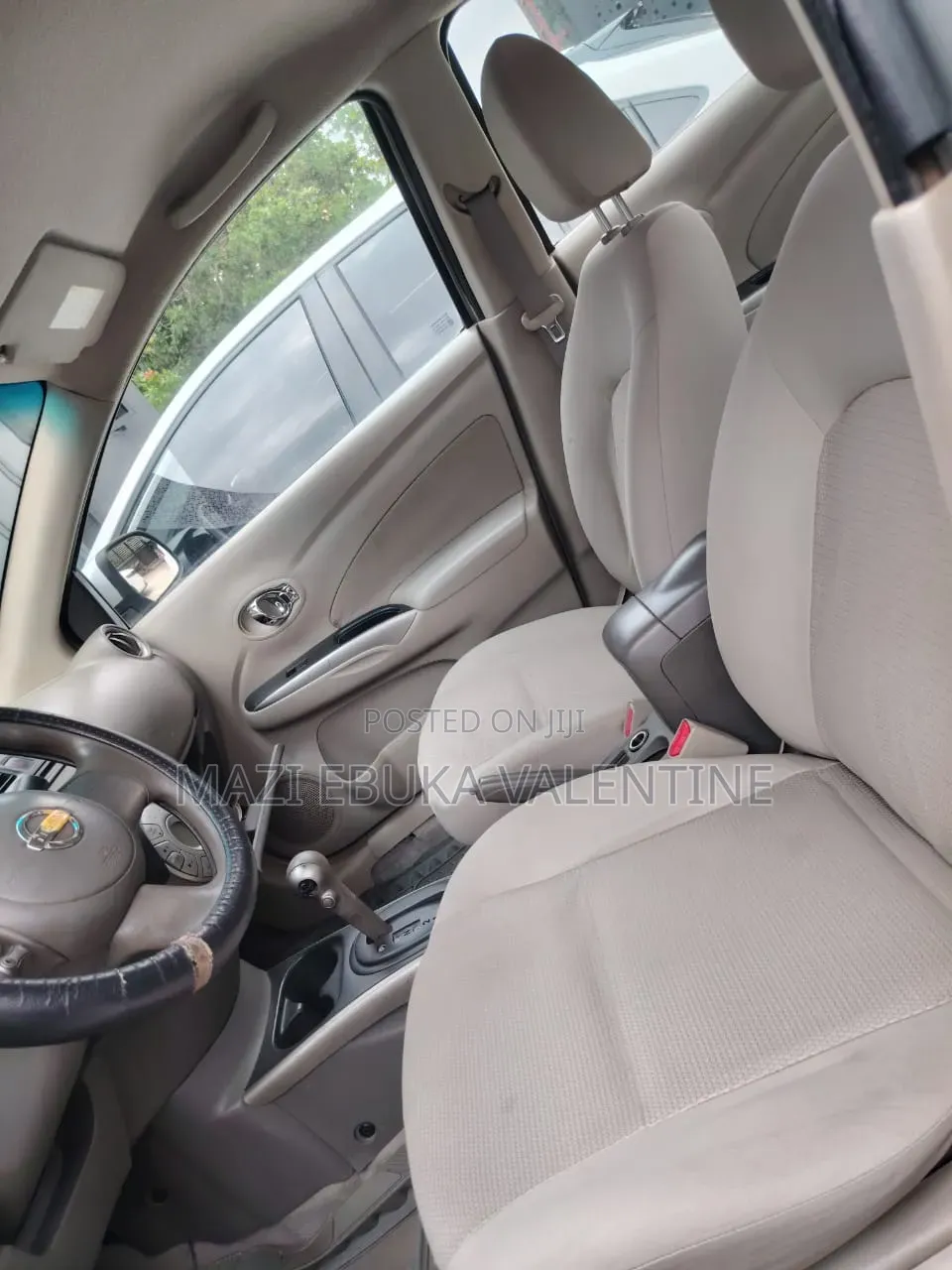 Nissan Almera 2014 Silver