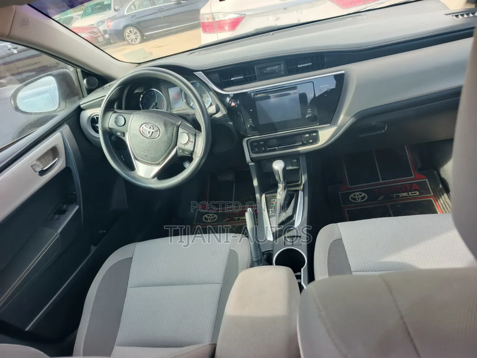 Toyota Corolla 2017 Silver